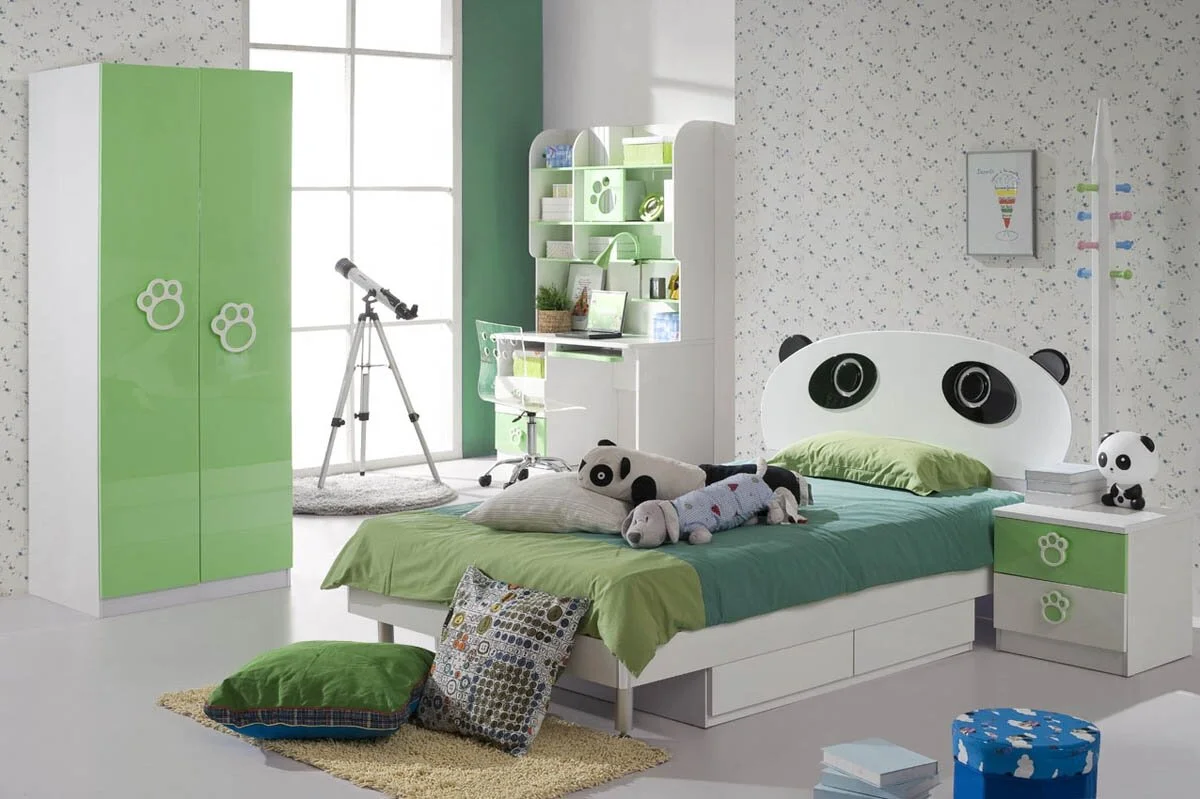 Kids Bedroom Stunning Panda Theme Bedroom With White Decorative Wallpaper For Kids Bedroom Design Ideas Creative Painting Ideas For Kids Bedrooms For Give The Best Decoration For Children’s Rooms With Best Children’s Room Design Ideas